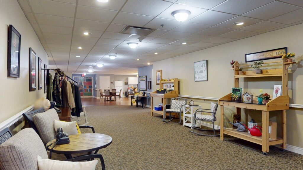 201-Harmony-Way-Robin-Brooke-Open-Arms-Hallway-08032025_102657